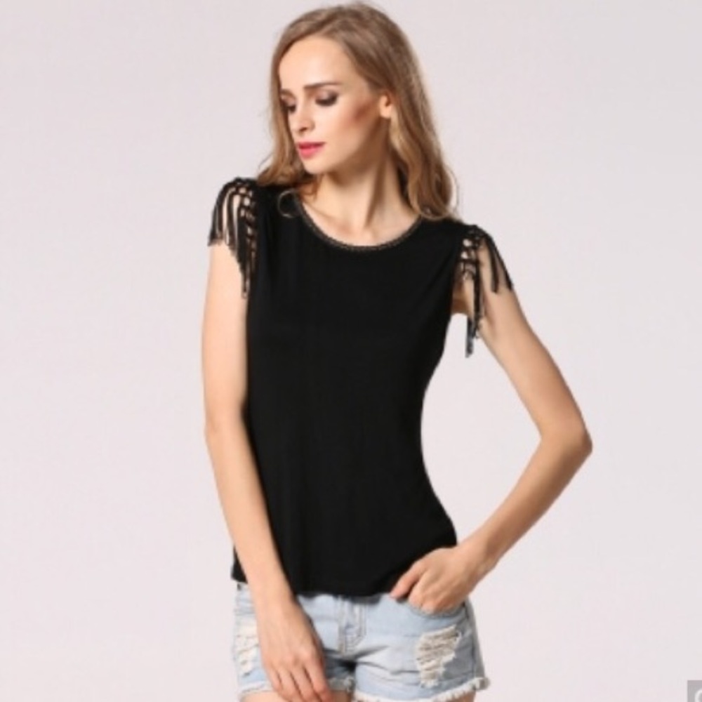 Shirt with tassels